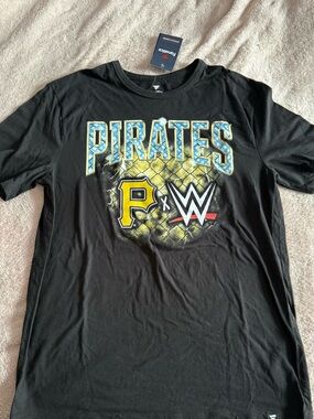 Fanatics Black Pirates Graphic Tee with Yellow & Blue Accents